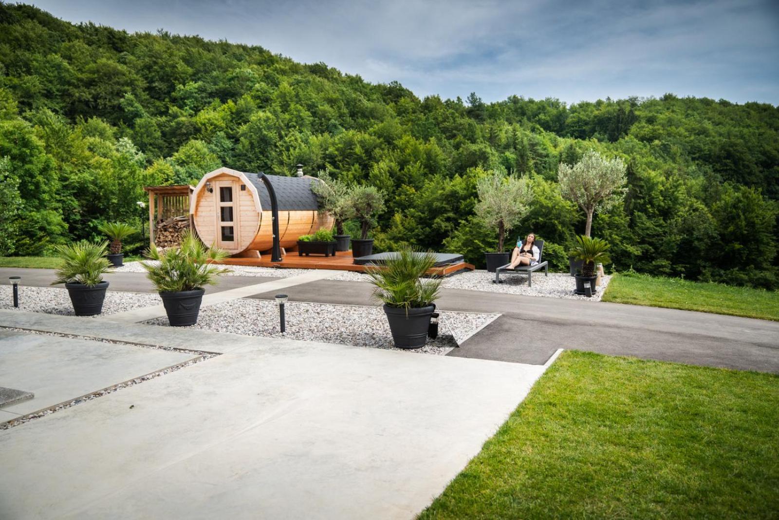Resort Timaja - Pool, Massage Pool, Sauna Trebnje Exterior foto